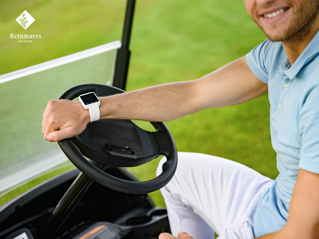 5 wearables para jugar al golf que te recomendamos desde Retamares